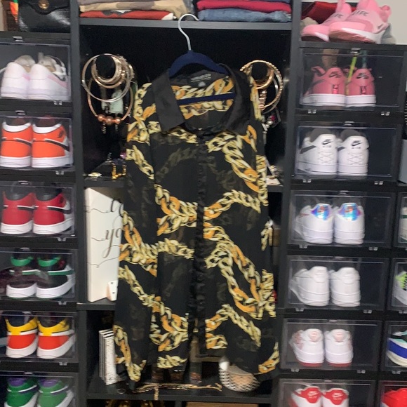 Button down blouse - Picture 2 of 2